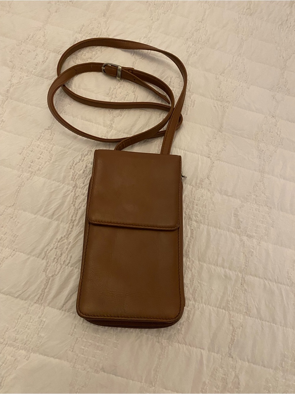 Tignanello Tan Leather Crossbody Wallet organizer.